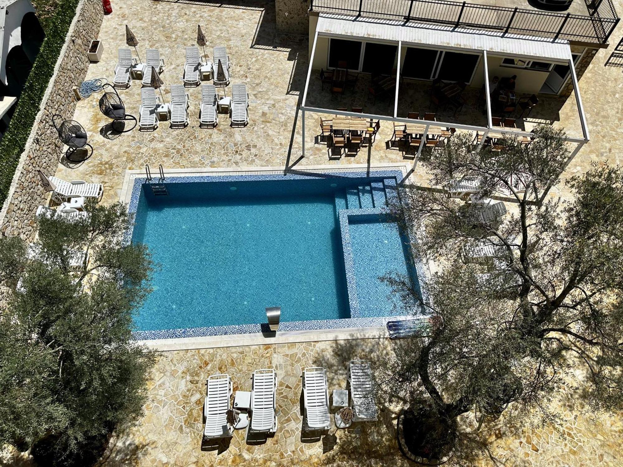 Akhdar Apartments Utjeha Exterior photo