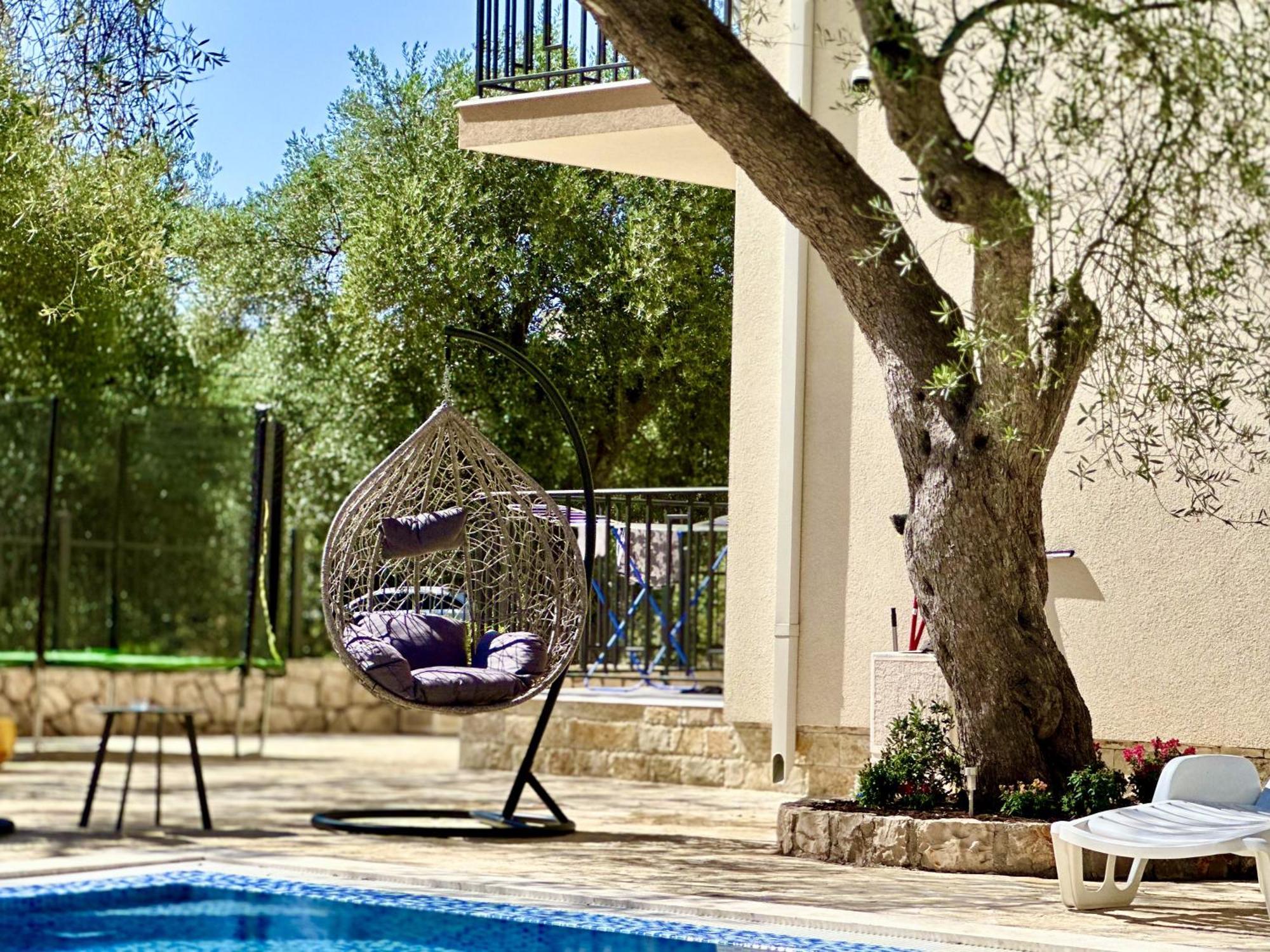 Akhdar Apartments Utjeha Exterior photo