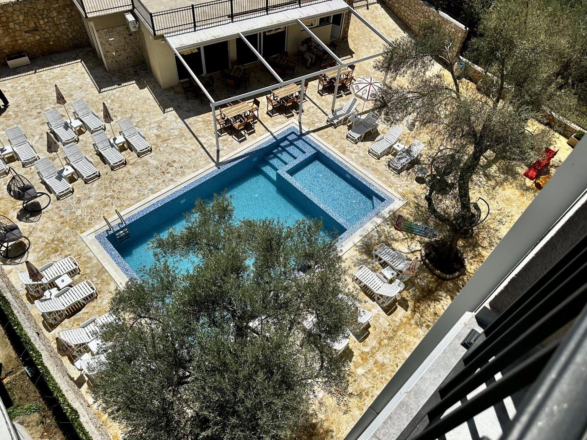 Akhdar Apartments Utjeha Exterior photo